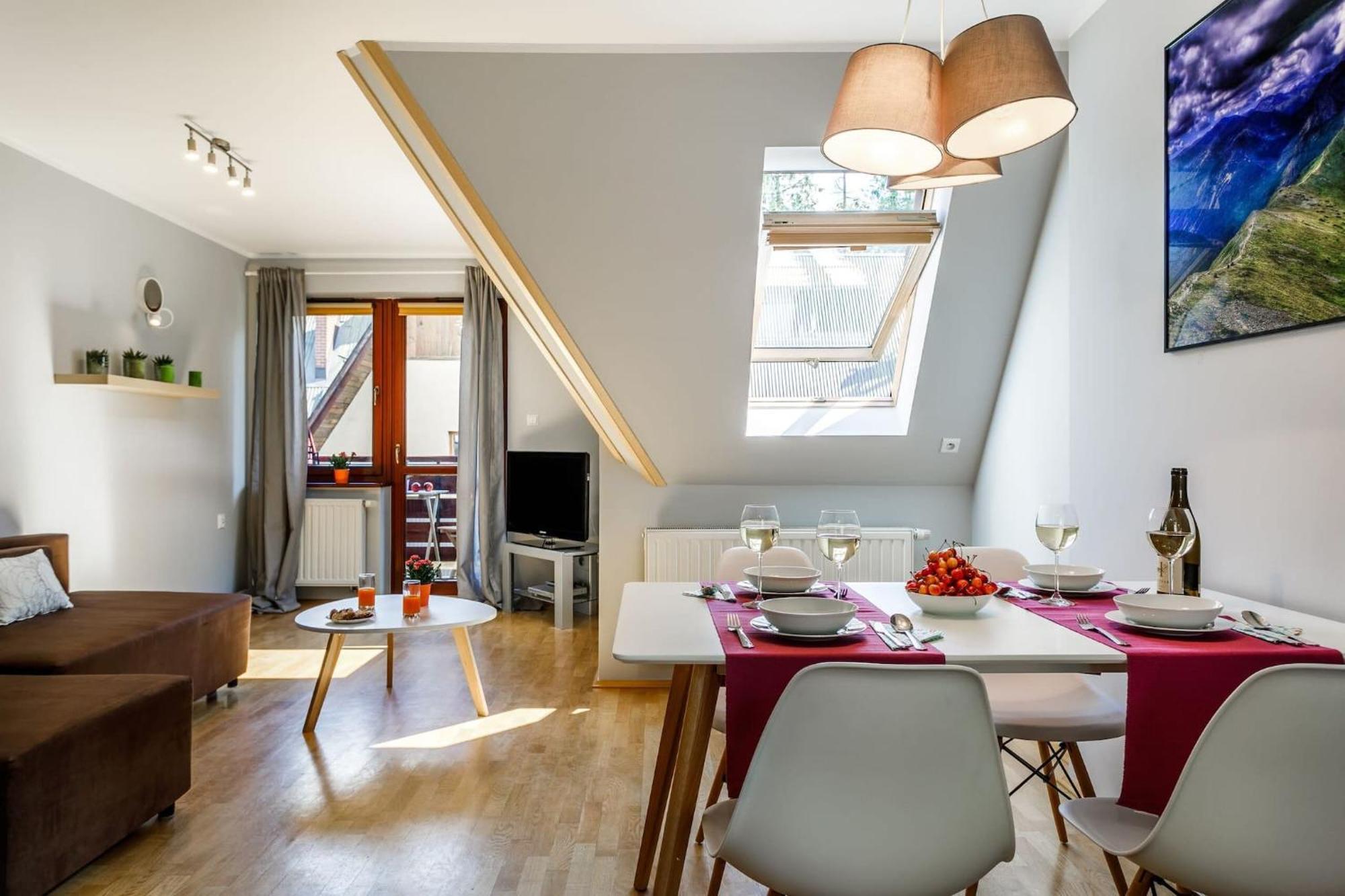 Rent Like - Bulwary Ii Apartment *